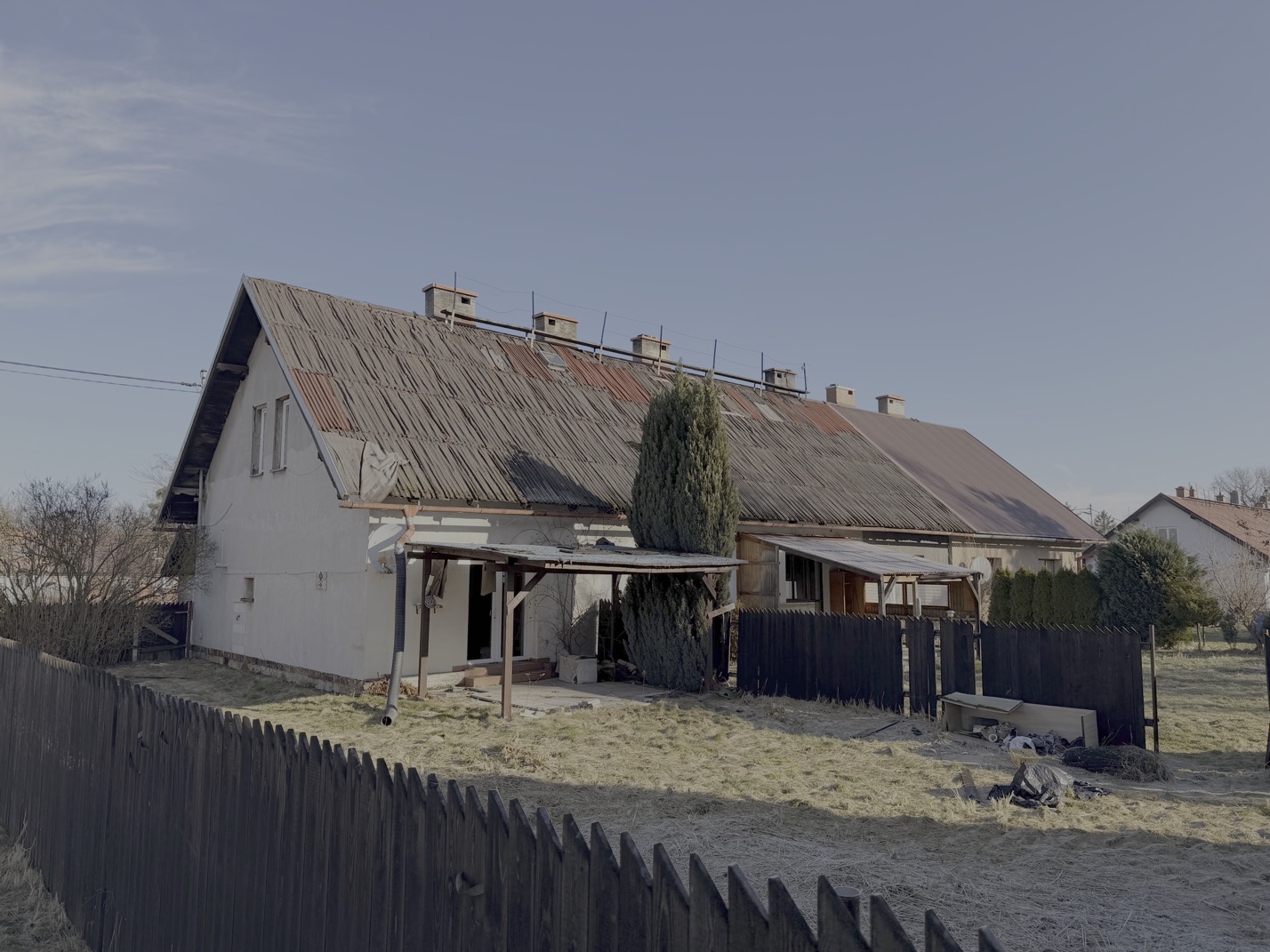 Bytový dům — 4 jednotky + zahrada + parkovací stání — foto 5