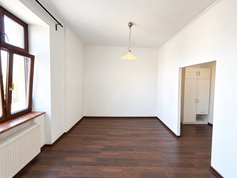 Byt 2+kk, 38 m² — Ostrava, ul. Poděbradova — foto 3