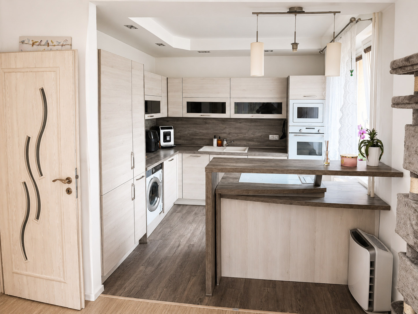 Prostorný byt 4+1 po rekonstrukci, 80 m² — Ostrava-Poruba
